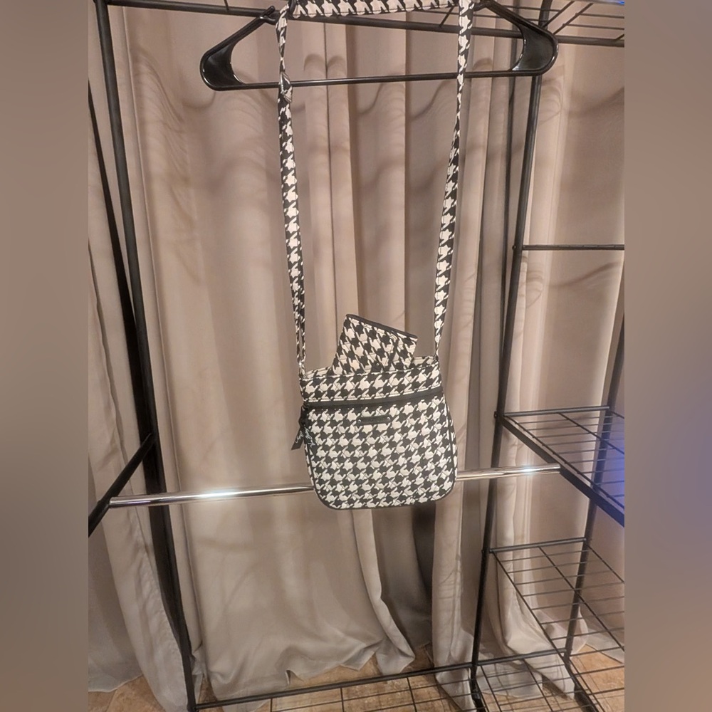 Stylish Black and White Vera Bradley Crossbody Bag and Wallet